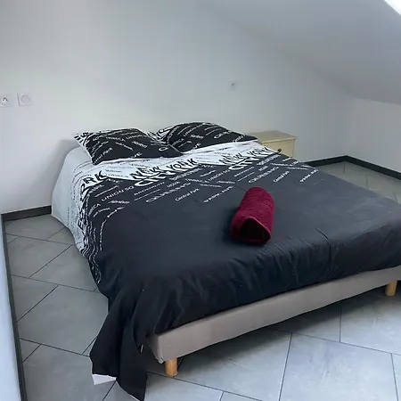Apartment Location T4 Entre & Montagne Montgardin