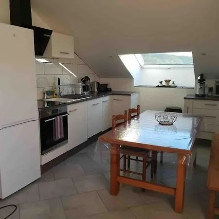 Location T4 Entre & Montagne Apartment Montgardin
